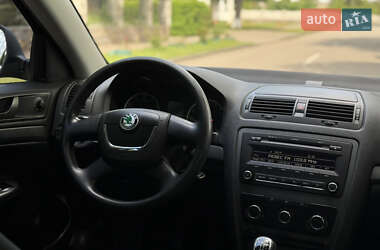 Ліфтбек Skoda Octavia 2010 в 