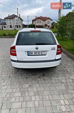 Універсал Skoda Octavia 2008 в 