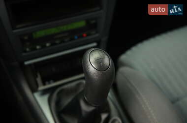 Лифтбек Skoda Octavia 2006 в 