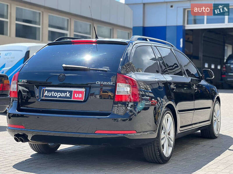 Універсал Skoda Octavia 2009 в Одесі