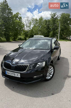 Лифтбек Skoda Octavia 2019 в Шостке