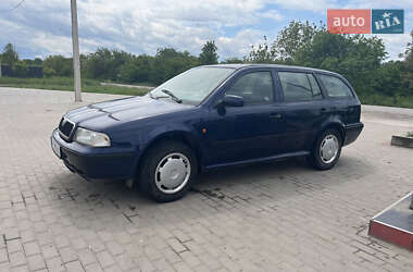 Універсал Skoda Octavia 1998 в 