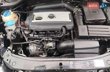 Лифтбек Skoda Octavia 2012 в 
