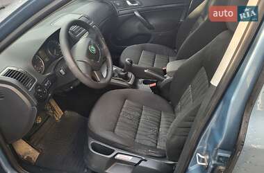 Ліфтбек Skoda Octavia 2010 в 