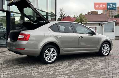 Лифтбек Skoda Octavia 2014 в 