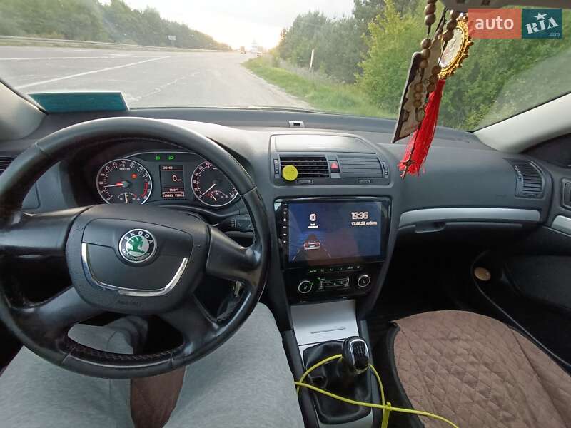 Skoda Octavia 2011