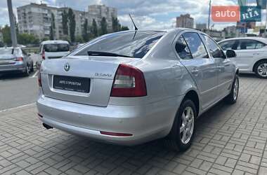 Лифтбек Skoda Octavia 2012 в 