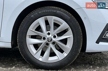 Універсал Skoda Octavia 2021 в 
