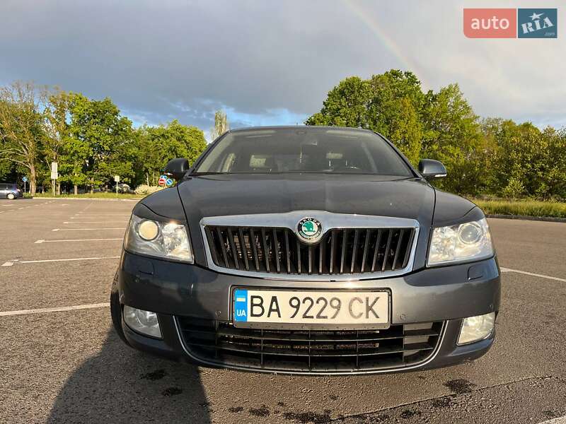 Ліфтбек Skoda Octavia 2010 в Кропивницькому