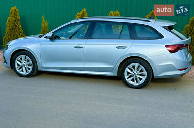 Универсал Skoda Octavia 2021 в 