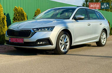 Универсал Skoda Octavia 2021 в 