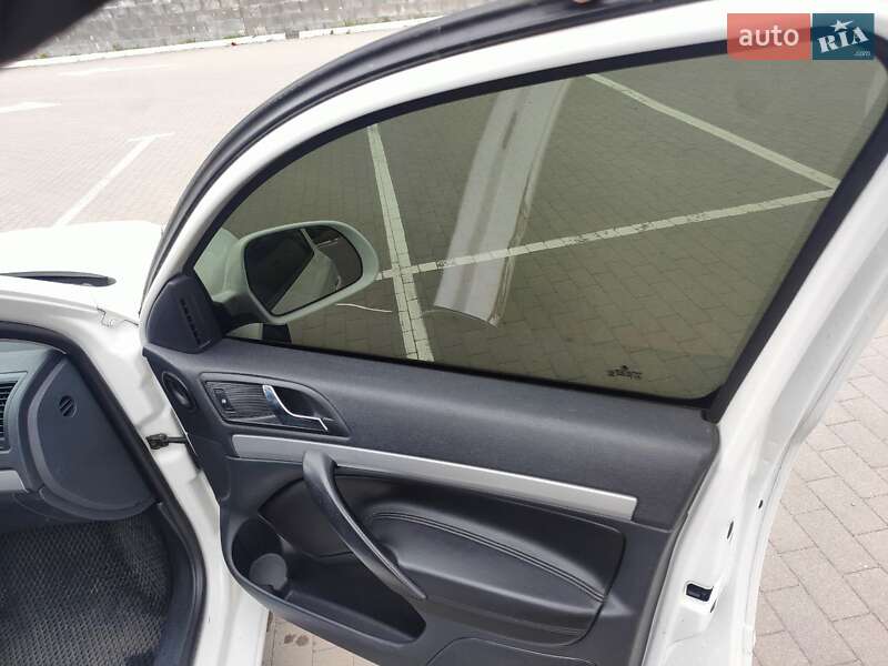 Ліфтбек Skoda Octavia 2010 в Сумах