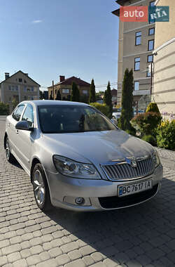 Ліфтбек Skoda Octavia 2010 в Шептицькому