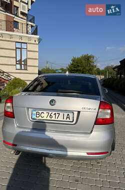 Лифтбек Skoda Octavia 2010 в 