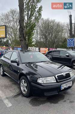 Ліфтбек Skoda Octavia 2001 в 