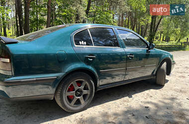 Ліфтбек Skoda Octavia 1998 в 