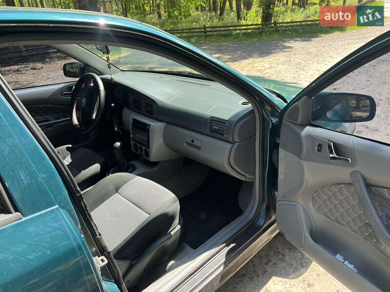 Ліфтбек Skoda Octavia 1998 в Ковелі