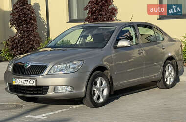 Лифтбек Skoda Octavia 2013 в 