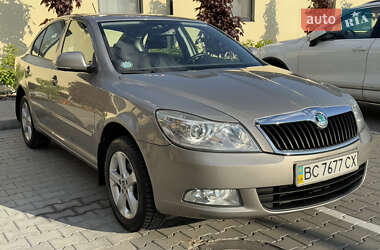 Лифтбек Skoda Octavia 2013 в 