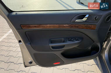 Лифтбек Skoda Octavia 2013 в 