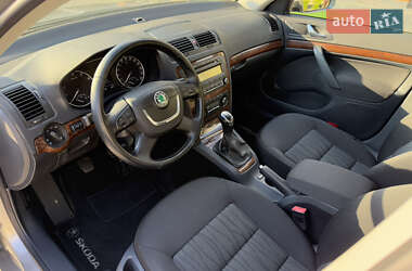Лифтбек Skoda Octavia 2013 в 