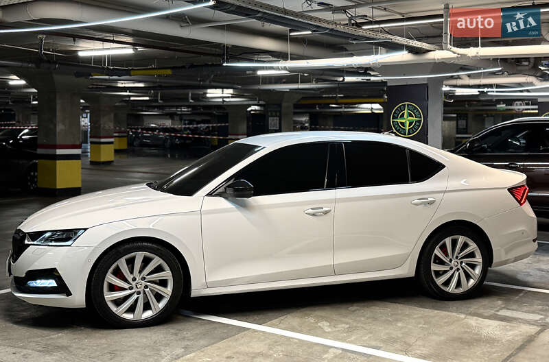 Ліфтбек Skoda Octavia 2020 в Дніпрі