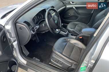 Лифтбек Skoda Octavia 2011 в 