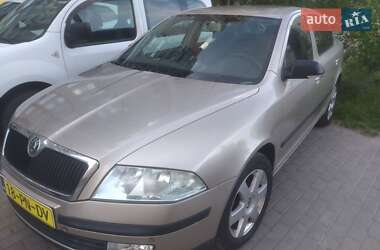 Лифтбек Skoda Octavia 2004 в Сумах