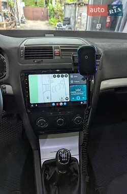Универсал Skoda Octavia 2010 в 