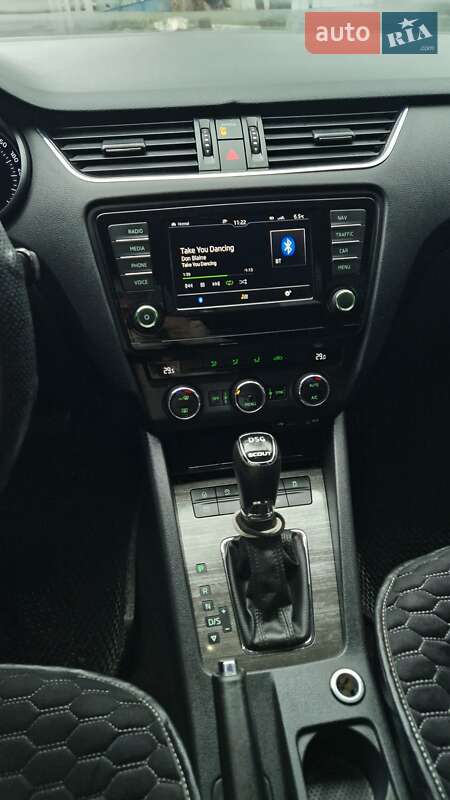 Універсал Skoda Octavia 2017 в Зіньківі