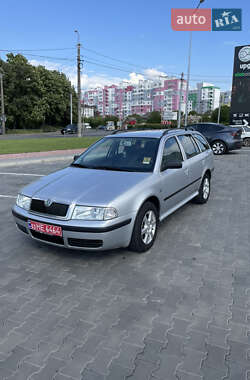 Універсал Skoda Octavia 2010 в Луцьку