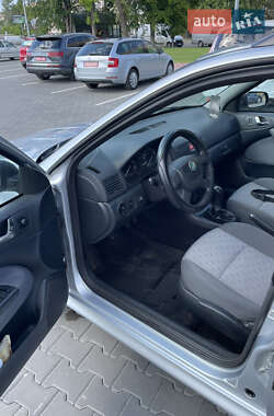 Универсал Skoda Octavia 2010 в 