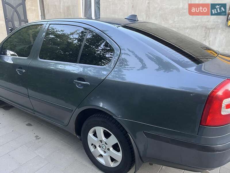 Лифтбек Skoda Octavia 2007 в Владимире