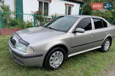 Ліфтбек Skoda Octavia 2001 в 