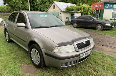 Ліфтбек Skoda Octavia 2001 в 