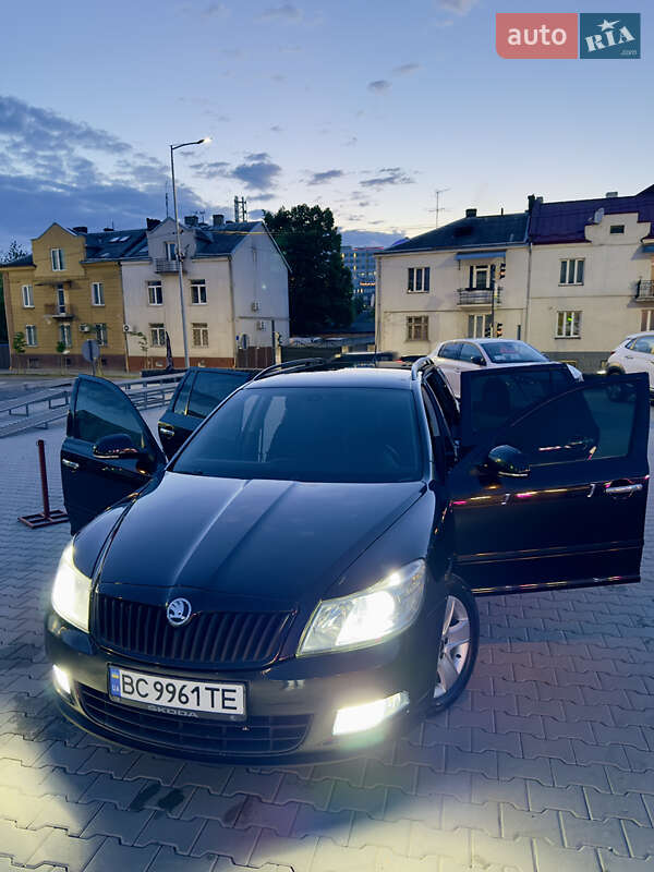 Универсал Skoda Octavia 2009 в Львове