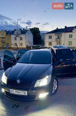 Универсал Skoda Octavia 2009 в 