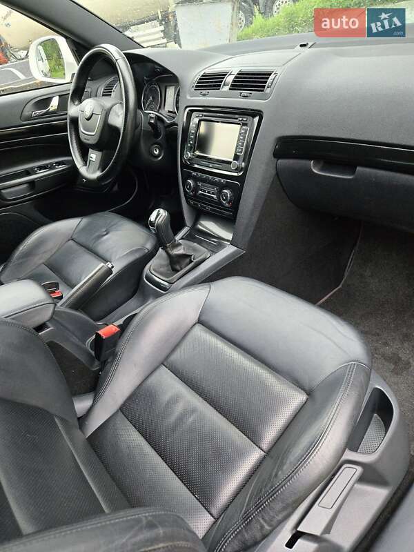 Універсал Skoda Octavia 2012 в Кам'янському