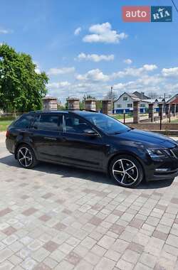 Универсал Skoda Octavia 2017 в 