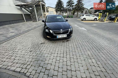 Ліфтбек Skoda Octavia 2018 в 