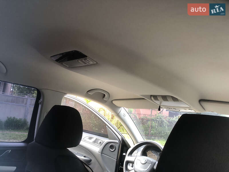 Универсал Skoda Octavia 2009 в Хусте