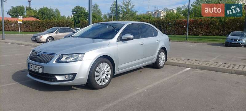 Лифтбек Skoda Octavia 2016 в 