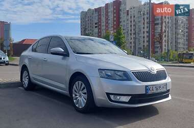 Лифтбек Skoda Octavia 2016 в 