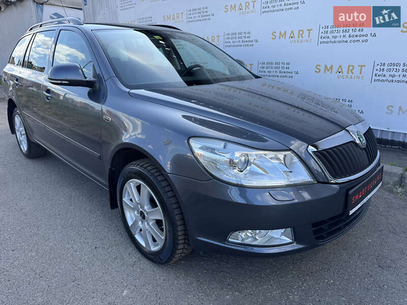 Универсал Skoda Octavia 2010 в 