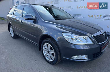 Универсал Skoda Octavia 2010 в 