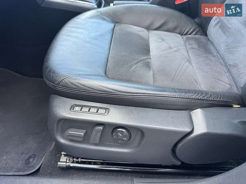 Универсал Skoda Octavia 2010 в Киеве