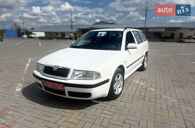 Універсал Skoda Octavia 2009 в Житомирі