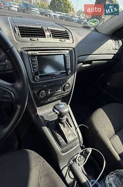 Універсал Skoda Octavia 2011 в 