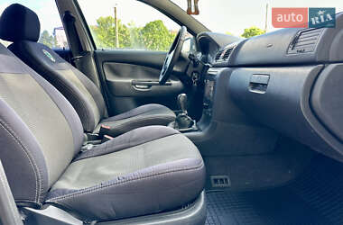 Ліфтбек Skoda Octavia 2006 в 