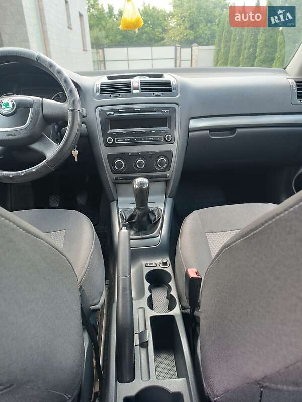 Универсал Skoda Octavia 2012 в Любомле